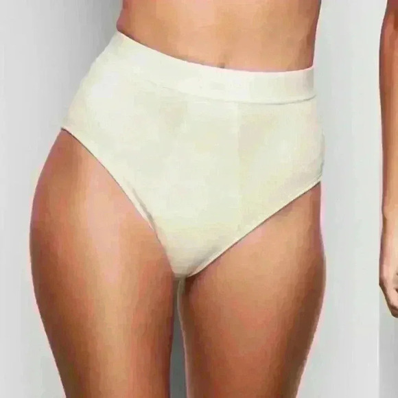 SKIMS COTTON RIB MID RISE BRIEF IN BONE SIZE XXS - Picture 3 of 11